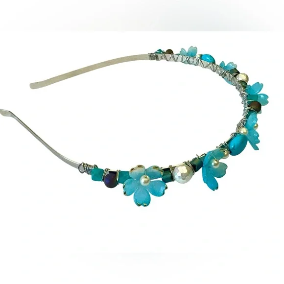 Fairy Headband with Lucite Flowers, Turquoise, Hematite and Glass Pearls - Picture 5 of 8